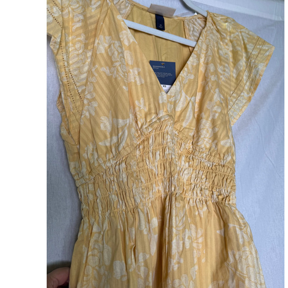 NWT Women's Short Sleeve Smocked Yellow Midi A-Line Dress Universal Thread XS - Picture 7 of 15